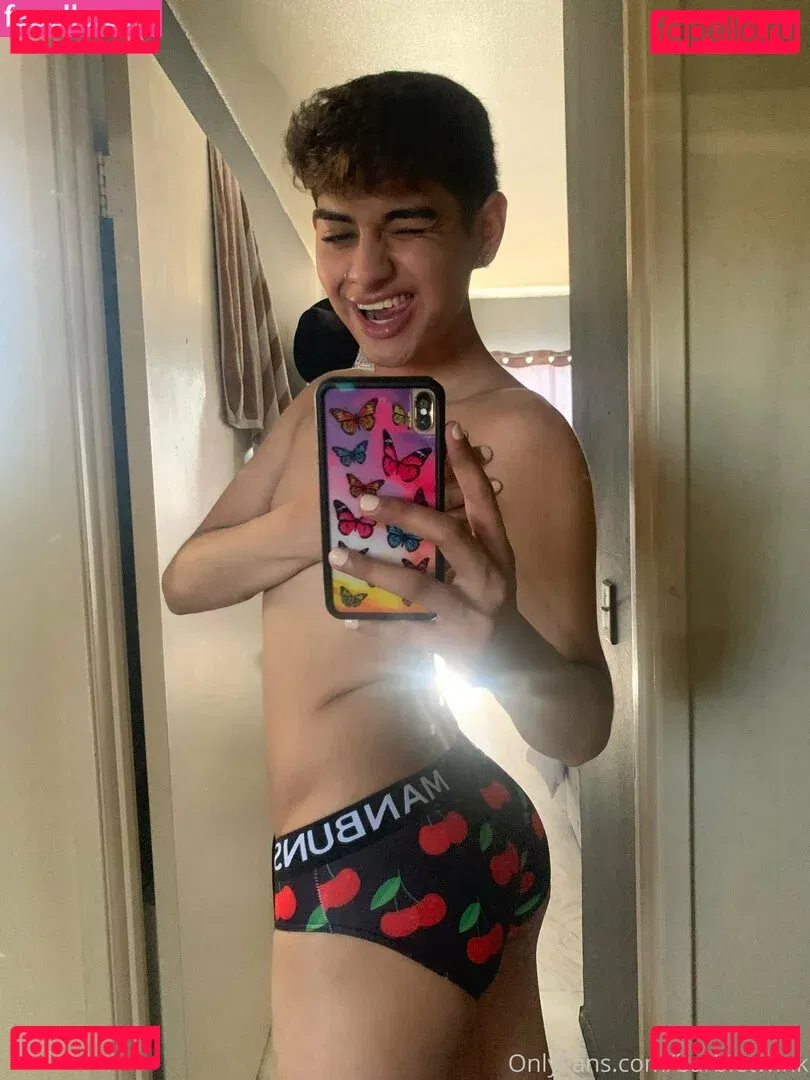 thebarbieetwink Onlyfans Photo Gallery 