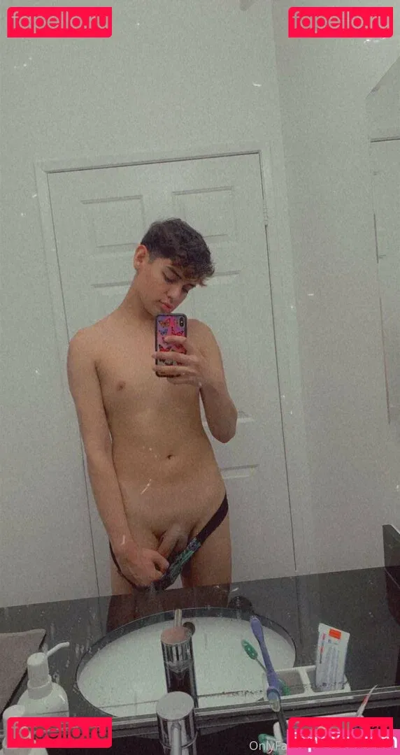 thebarbieetwink Onlyfans Photo Gallery 