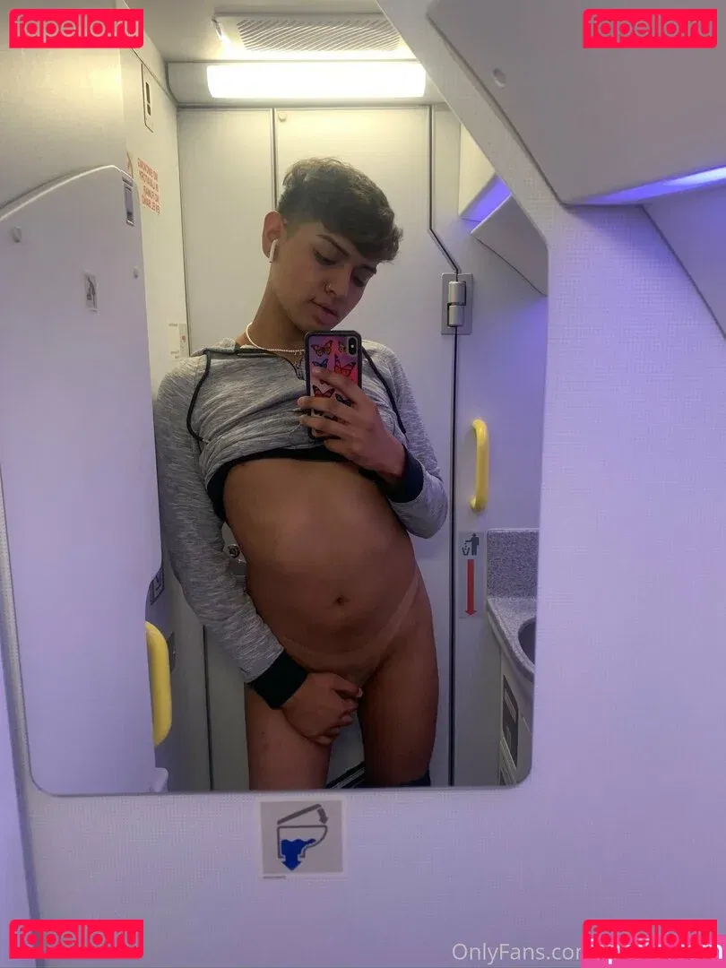 thebarbieetwink Onlyfans Photo Gallery 