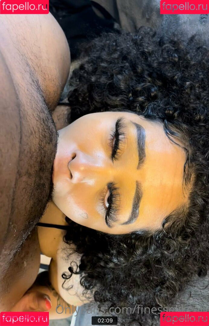 finesselikeari Onlyfans Photo Gallery 