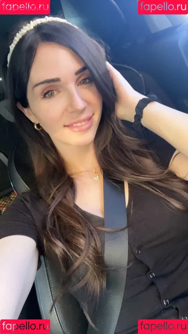 Sarah Hills Onlyfans Photo Gallery 