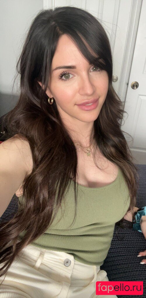 Sarah Hills Nude Onlyfans Photo 26