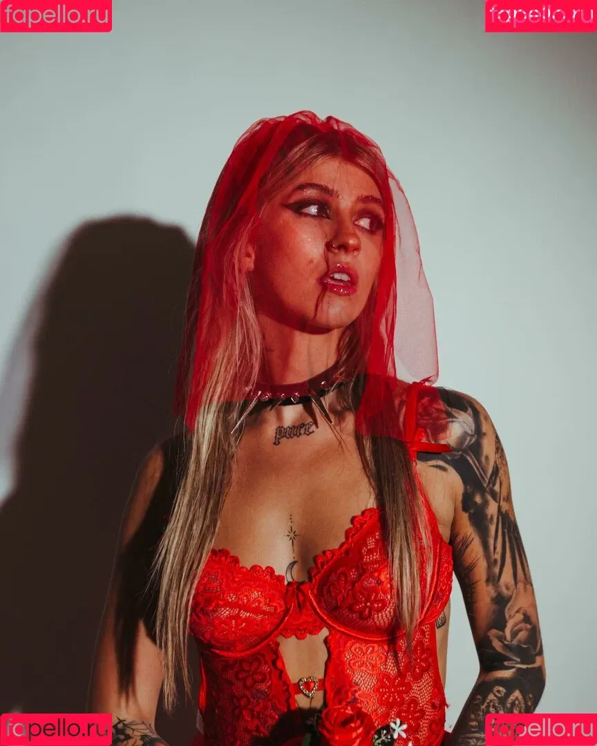 Luci Onlyfans Photo Gallery 