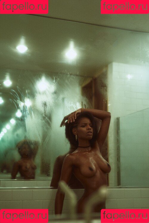 Luci Onlyfans Photo Gallery 