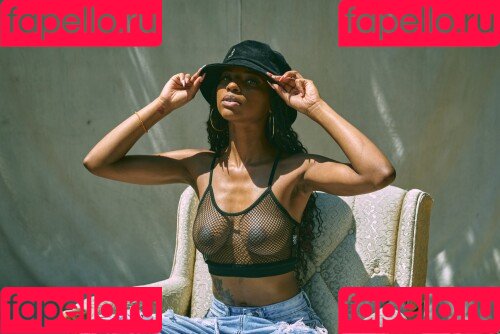 Luci Onlyfans Photo Gallery 