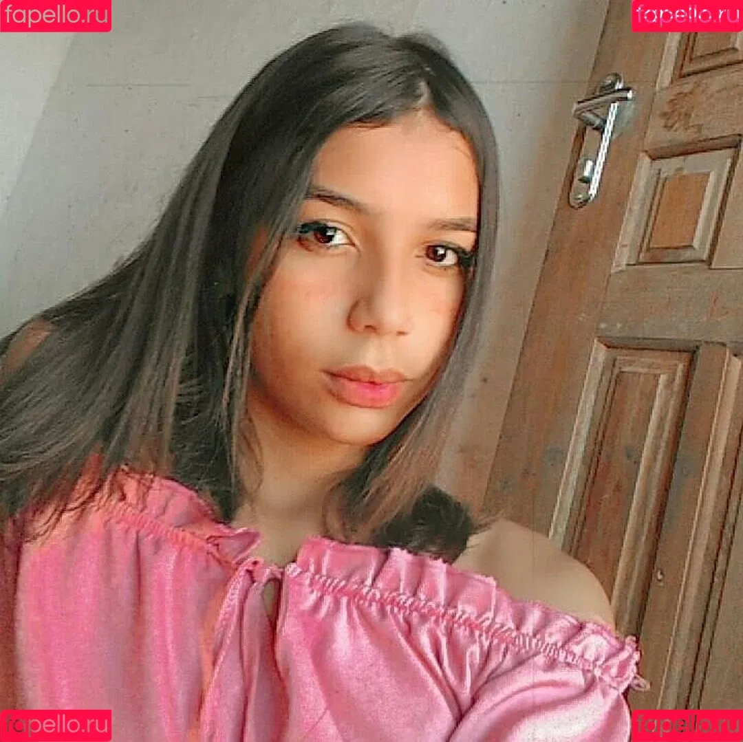 Iasmin Rodrigues Onlyfans Photo Gallery 