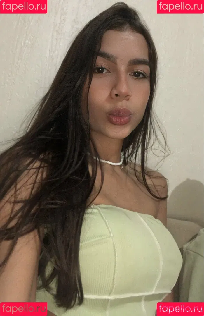 Iasmin Rodrigues Onlyfans Photo Gallery 