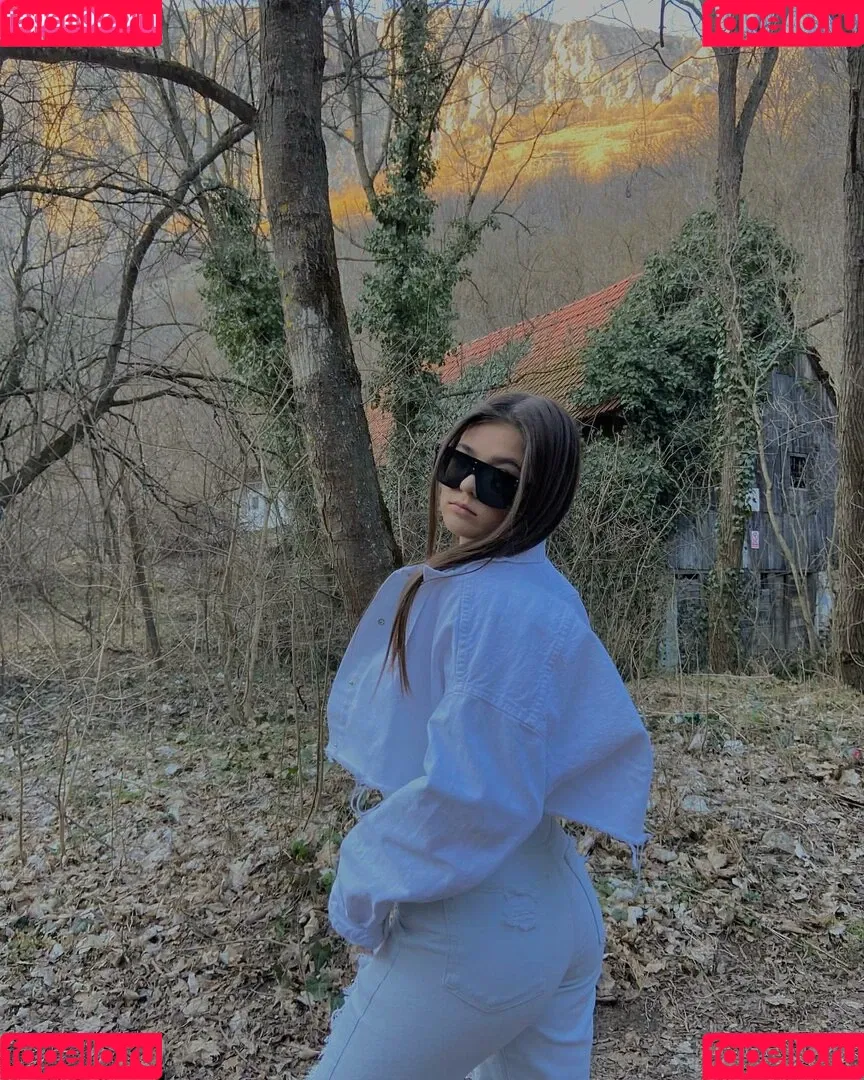 pasenciuc.karina Onlyfans Photo Gallery 