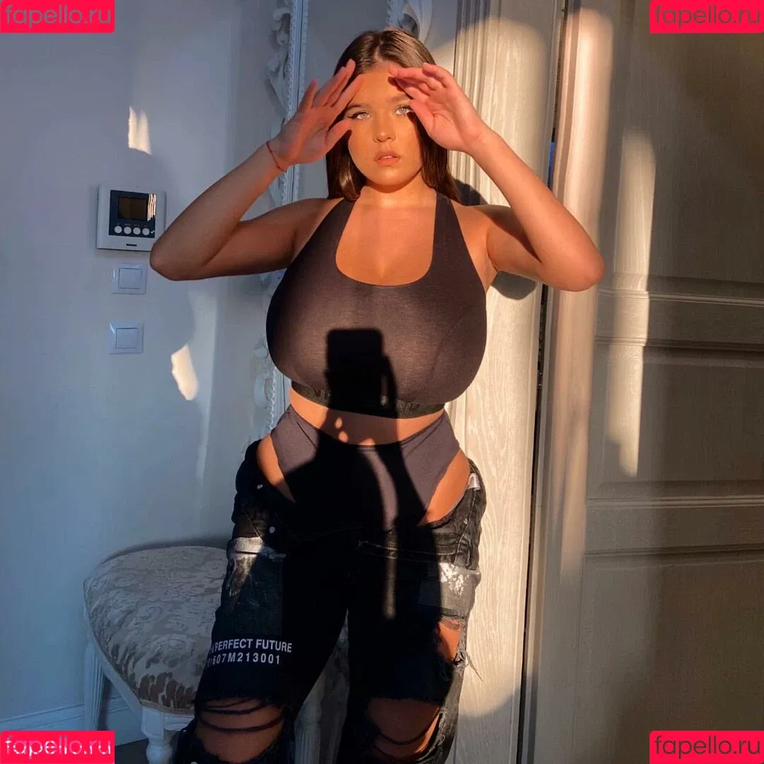 pasenciuc.karina Onlyfans Photo Gallery 