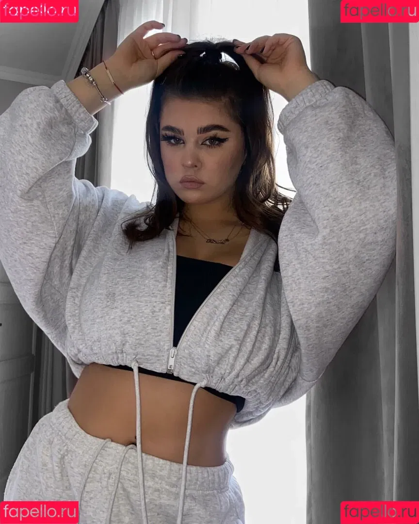 pasenciuc.karina Onlyfans Photo Gallery 