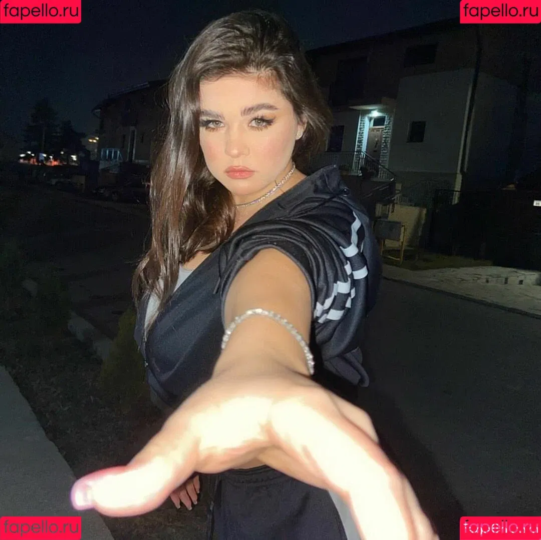 pasenciuc.karina Onlyfans Photo Gallery 