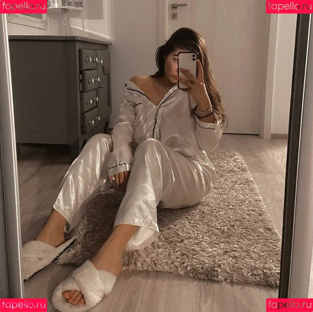 pasenciuc.karina Onlyfans Photo Gallery 