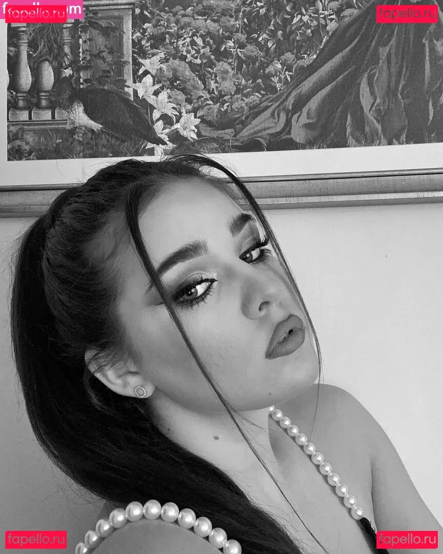 pasenciuc.karina Onlyfans Photo Gallery 