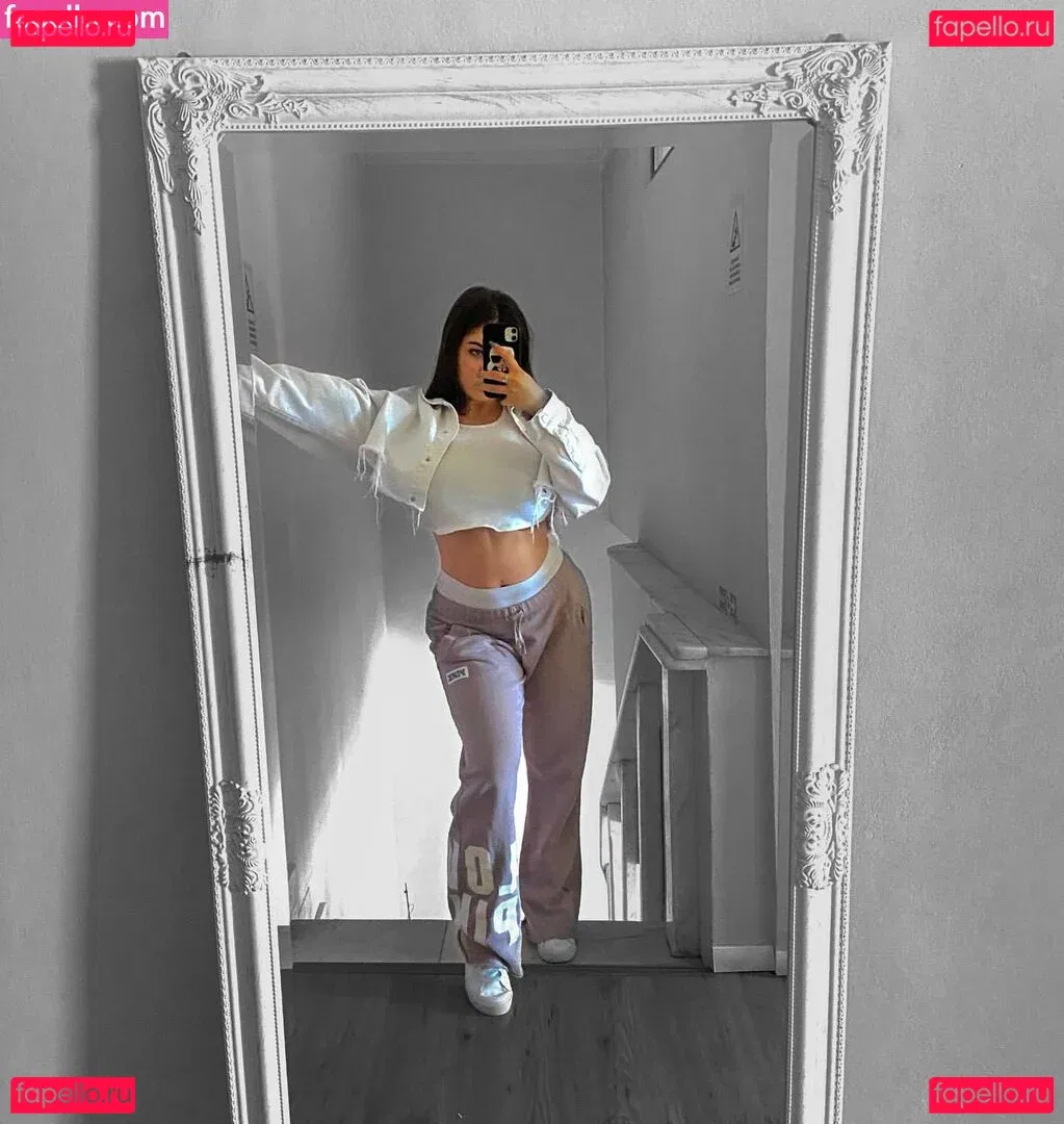 pasenciuc.karina Onlyfans Photo Gallery 