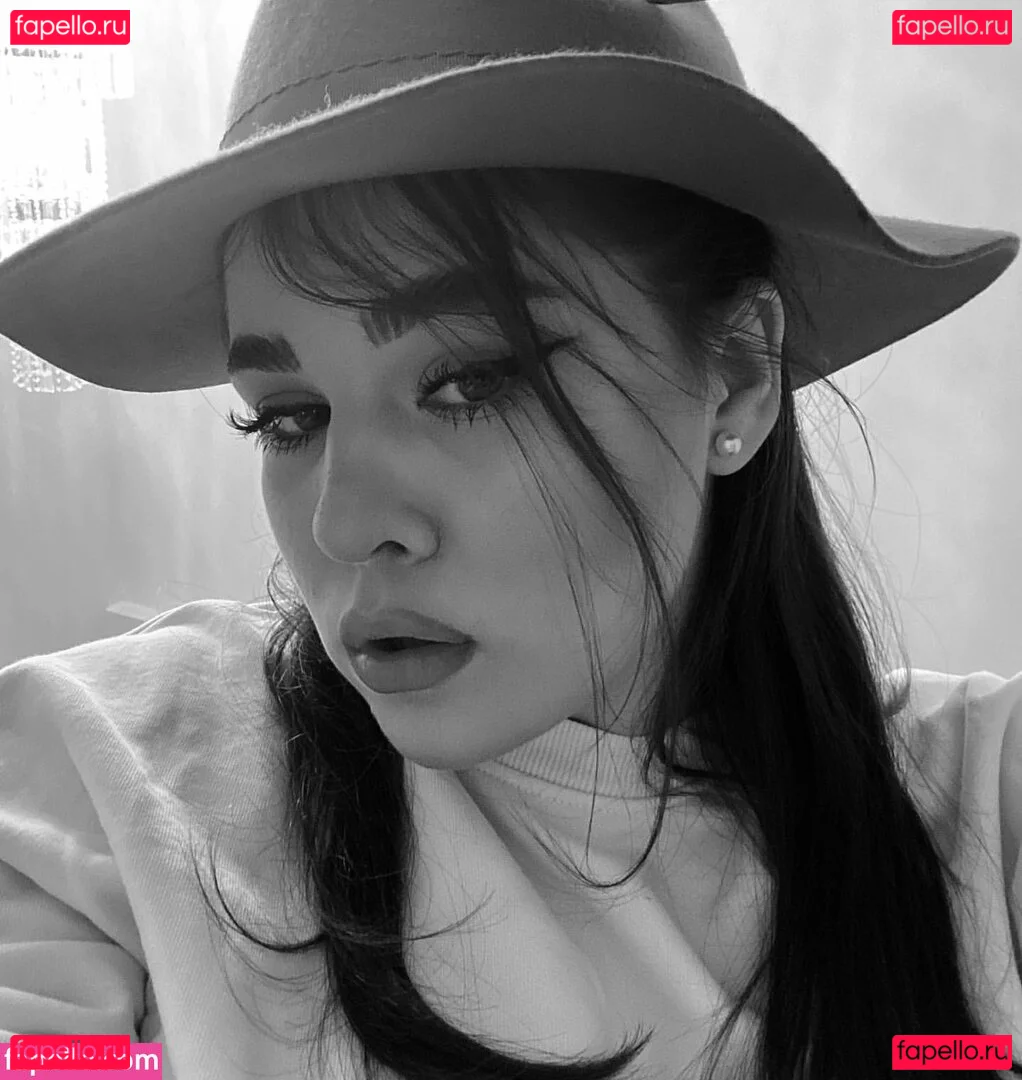 pasenciuc.karina Onlyfans Photo Gallery 