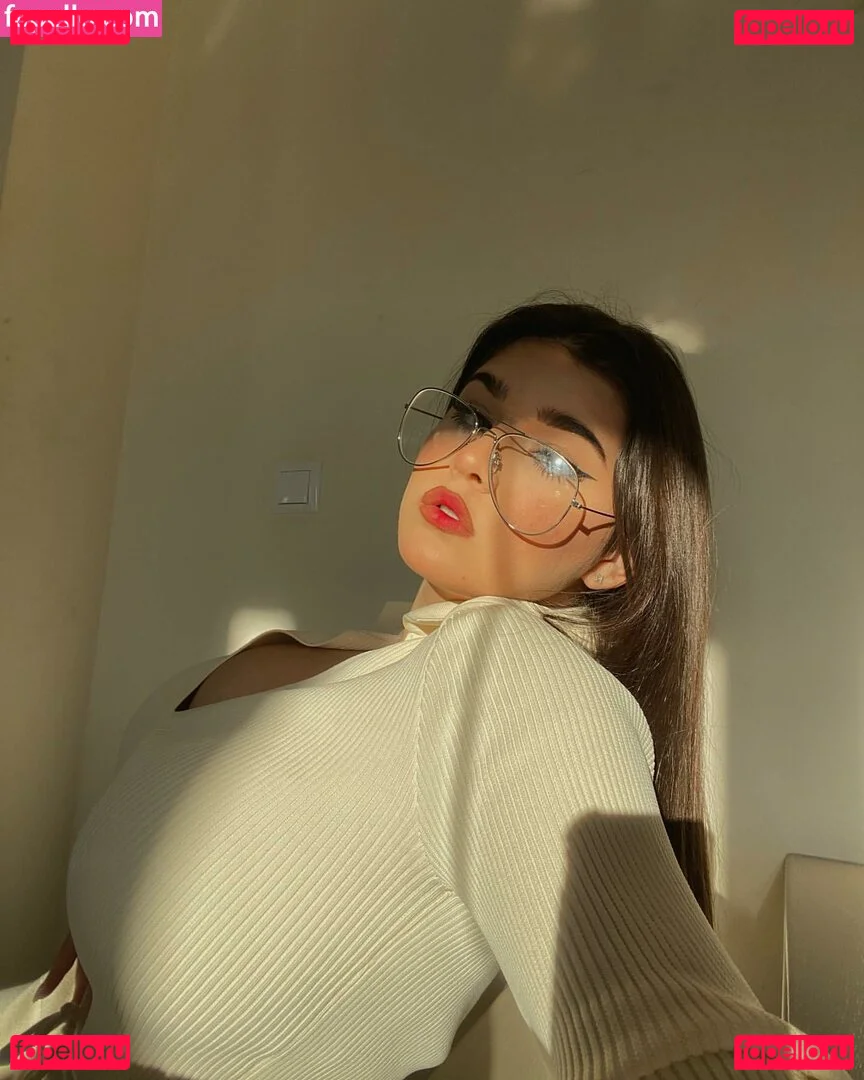 pasenciuc.karina Onlyfans Photo Gallery 