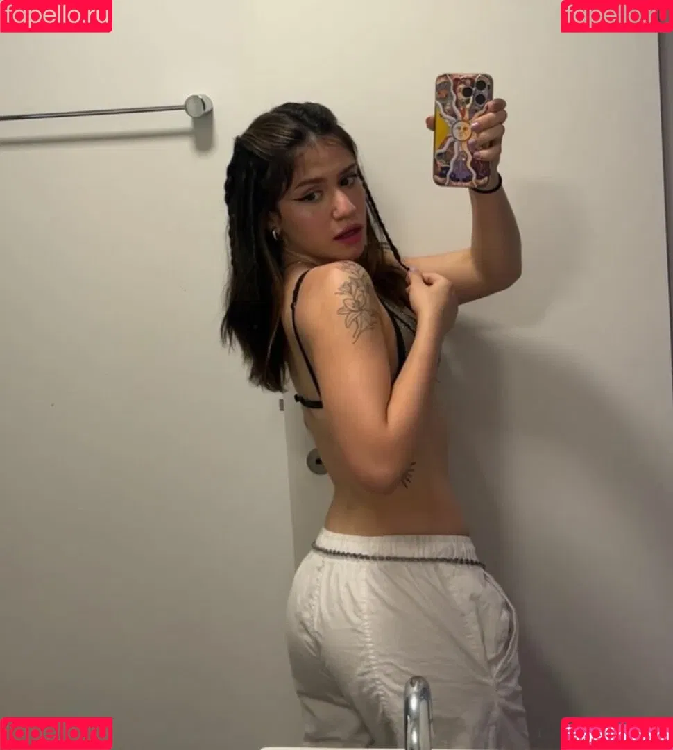 Maria ZB Onlyfans Photo Gallery 