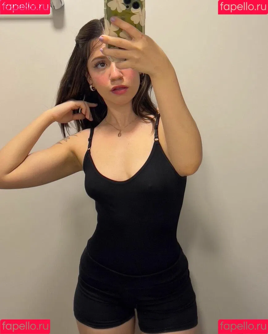 Maria ZB Onlyfans Photo Gallery 