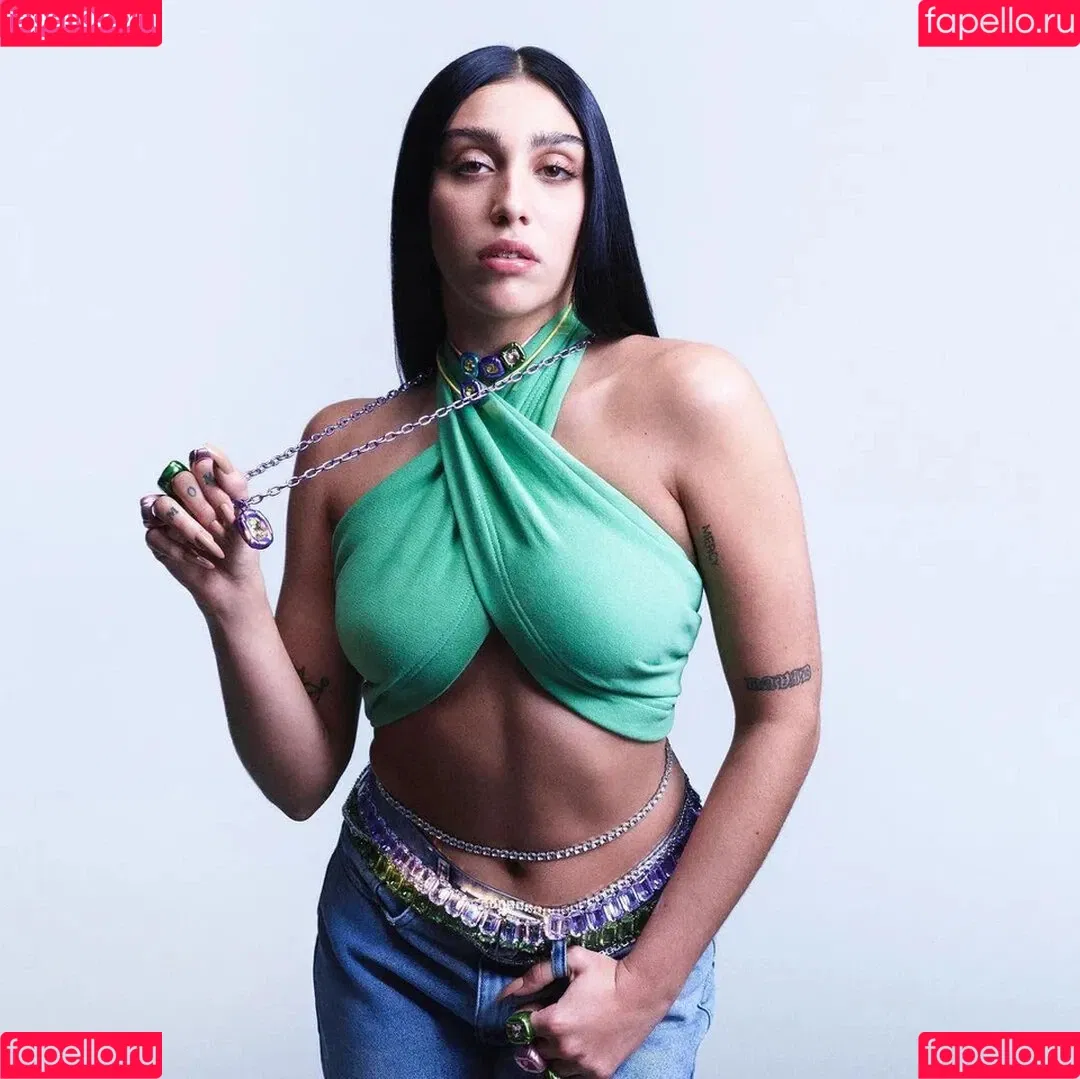 Lourdes Maria Ciccone Leon Onlyfans Photo Gallery 