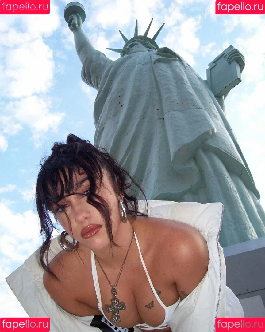 Lourdes Maria Ciccone Leon Onlyfans Photo Gallery 