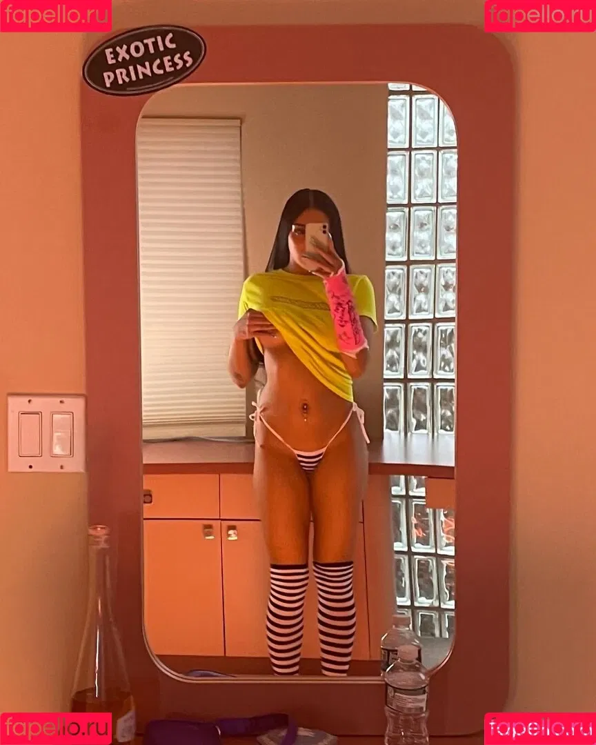Lourdes Maria Ciccone Leon Onlyfans Photo Gallery 