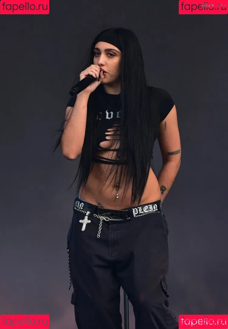 Lourdes Maria Ciccone Leon Onlyfans Photo Gallery 