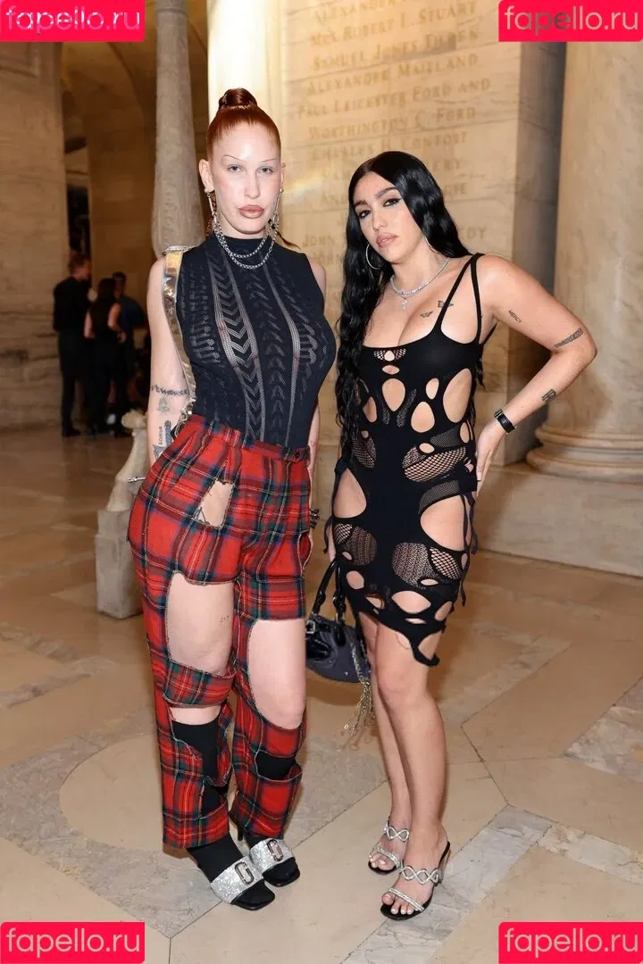 Lourdes Maria Ciccone Leon Onlyfans Photo Gallery 