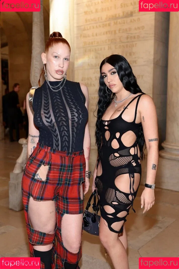 Lourdes Maria Ciccone Leon Onlyfans Photo Gallery 