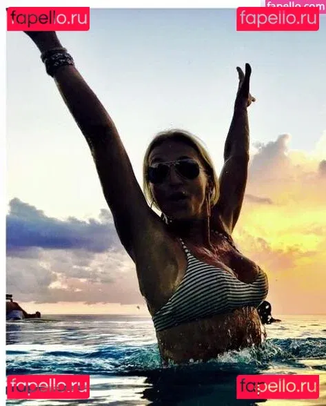 Caroline Beil Onlyfans Photo Gallery 