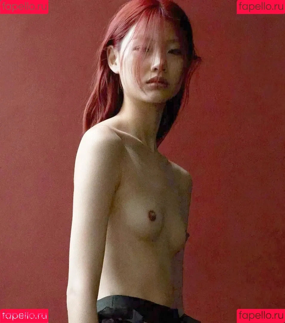 Jung Ho-yeon Onlyfans Photo Gallery 