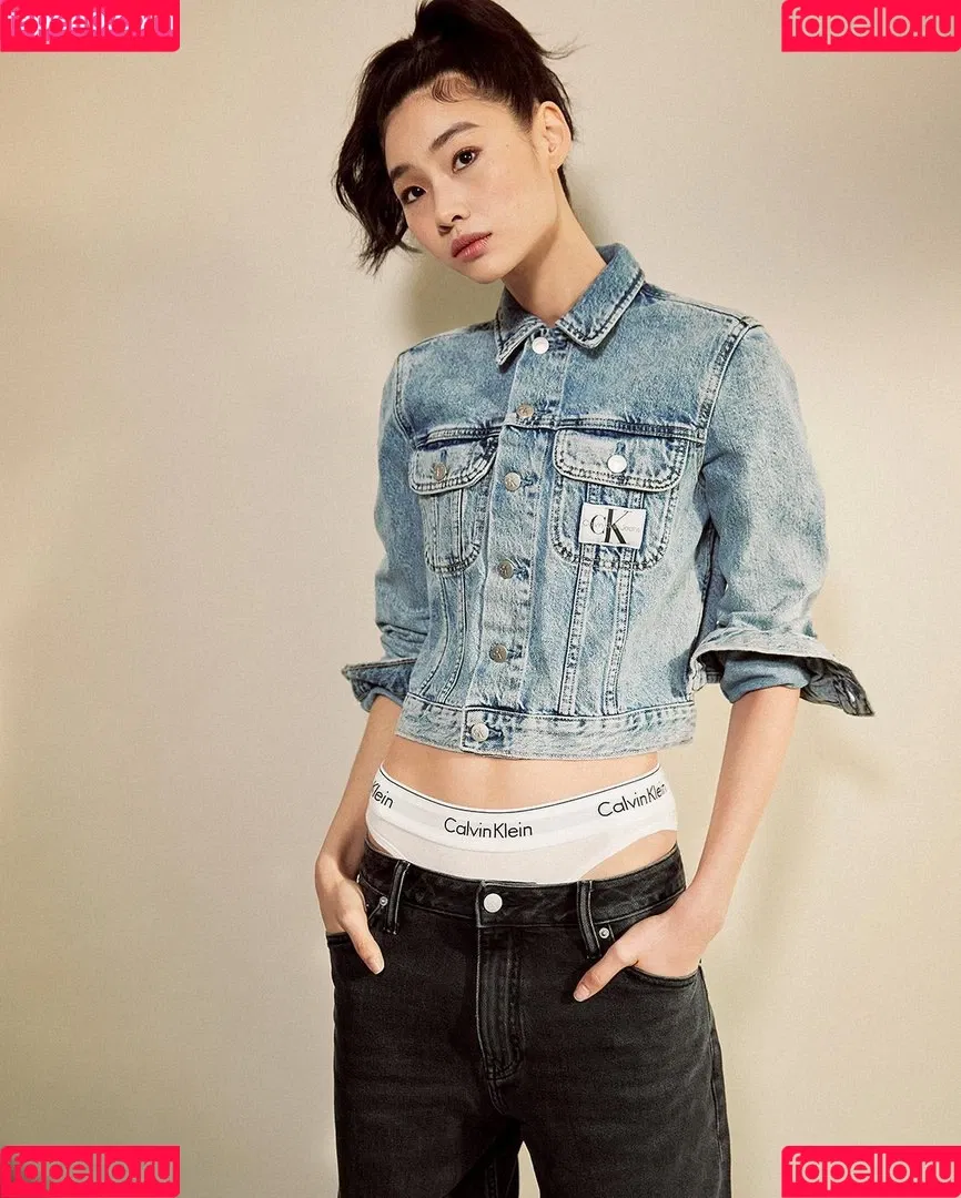 Jung Ho-yeon Onlyfans Photo Gallery 