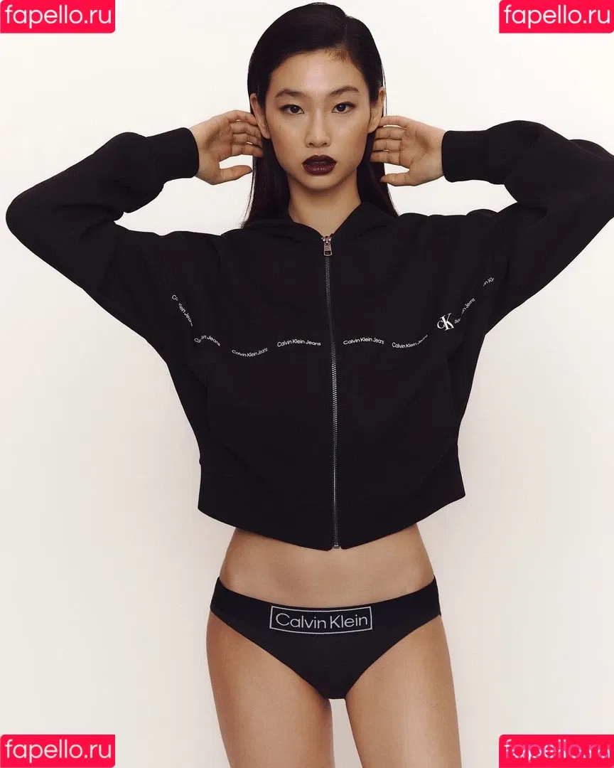 Jung Ho-yeon Onlyfans Photo Gallery 