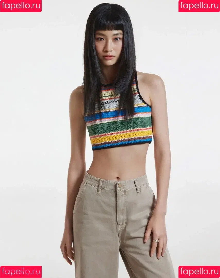 Jung Ho-yeon Onlyfans Photo Gallery 