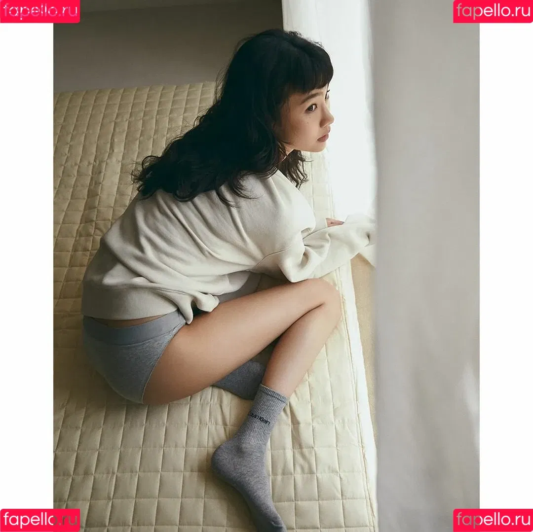 Jung Ho-yeon Onlyfans Photo Gallery 