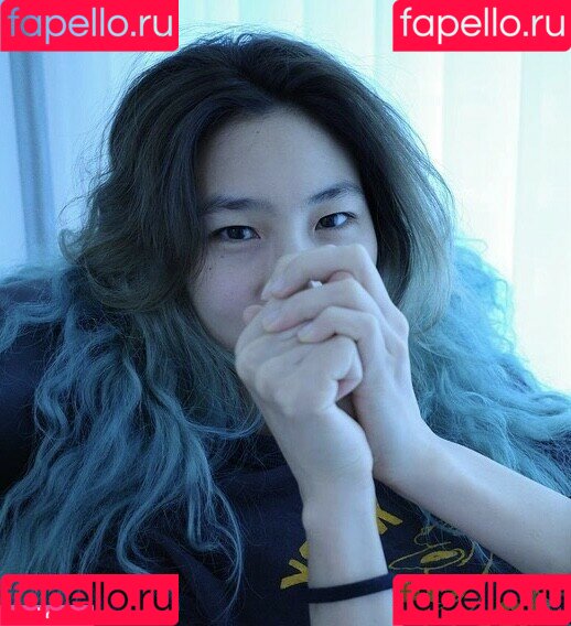 Jung Ho-yeon Onlyfans Photo Gallery 