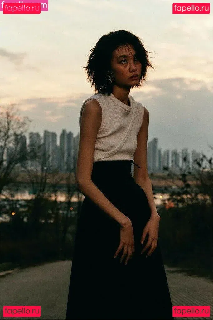 Jung Ho-yeon Onlyfans Photo Gallery 