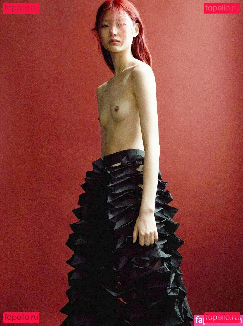 Jung Ho-yeon Onlyfans Photo Gallery 