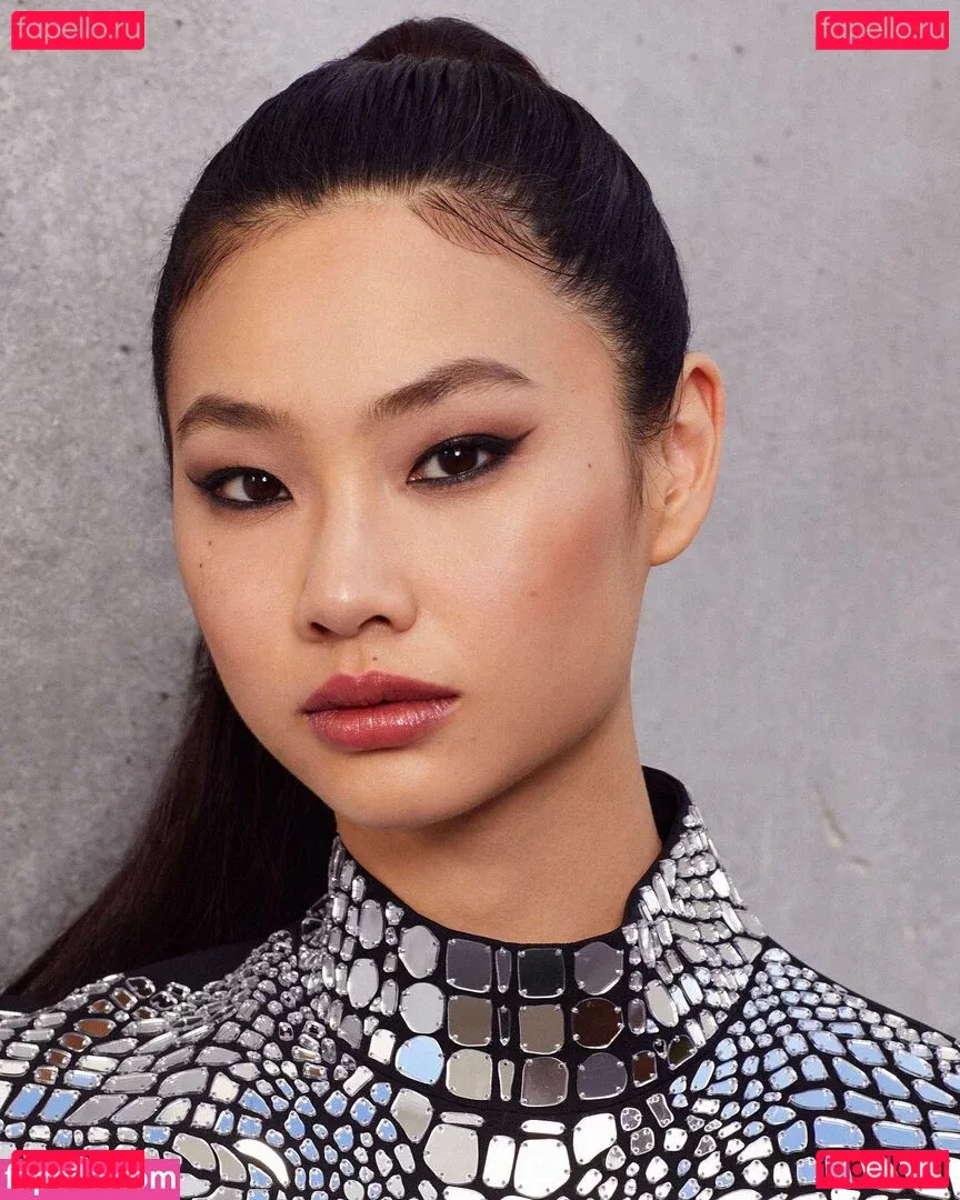 Jung Ho-yeon Onlyfans Photo Gallery 