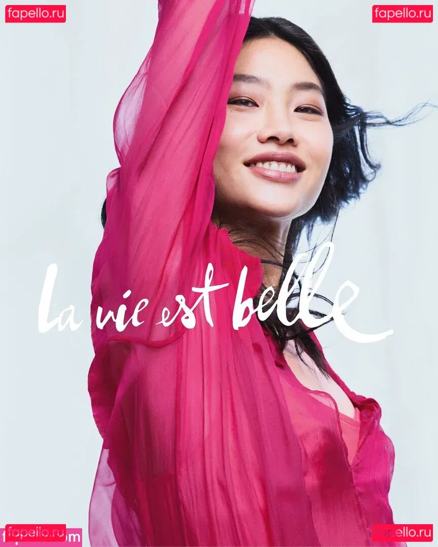 Jung Ho-yeon Onlyfans Photo Gallery 