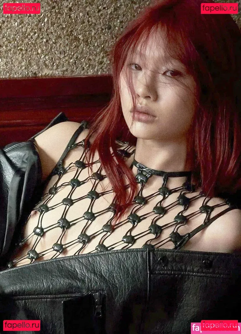 Jung Ho-yeon Onlyfans Photo Gallery 