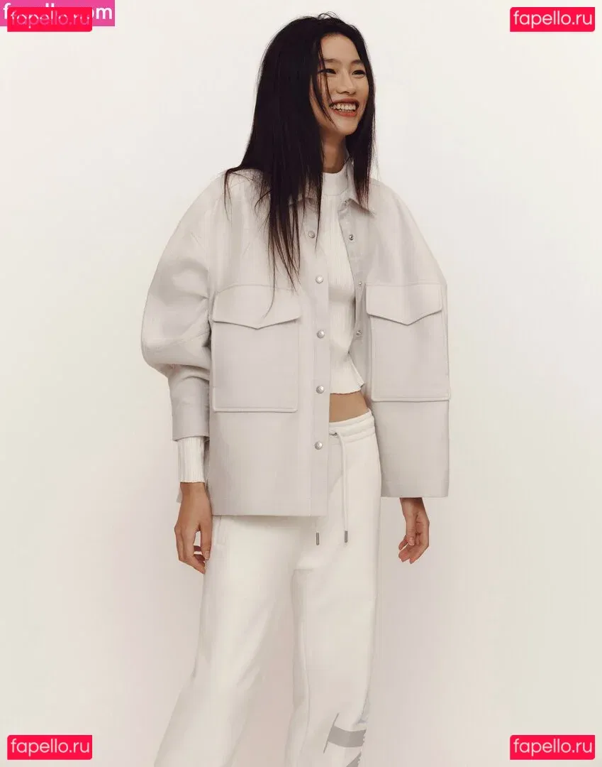 Jung Ho-yeon Onlyfans Photo Gallery 