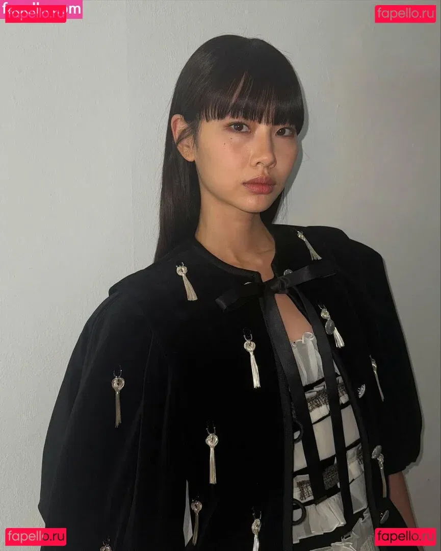 Jung Ho-yeon Onlyfans Photo Gallery 