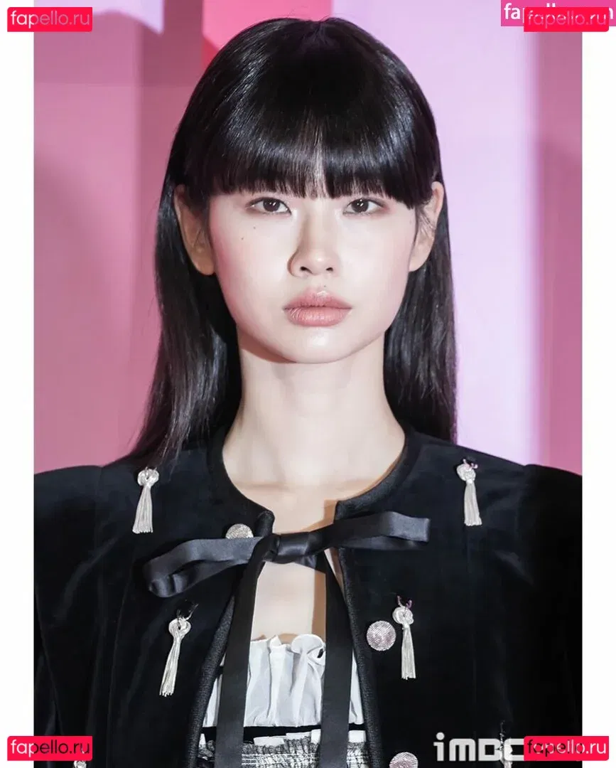 Jung Ho-yeon Onlyfans Photo Gallery 