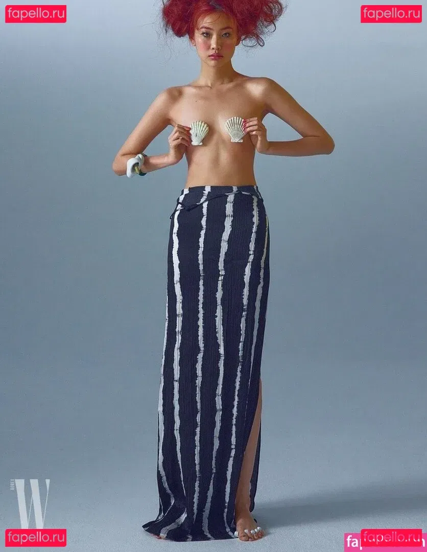 Jung Ho-yeon Onlyfans Photo Gallery 