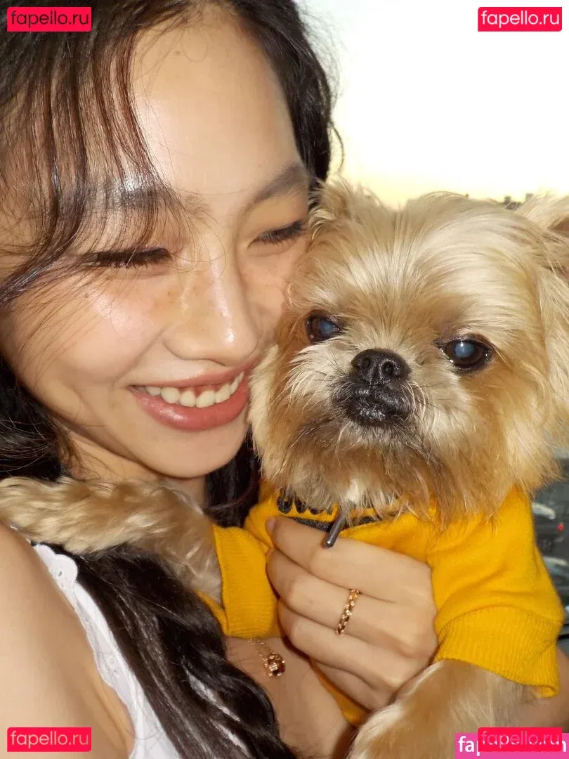 Jung Ho-yeon Onlyfans Photo Gallery 