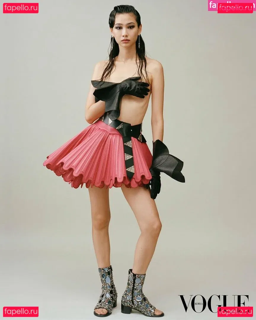 Jung Ho-yeon Onlyfans Photo Gallery 