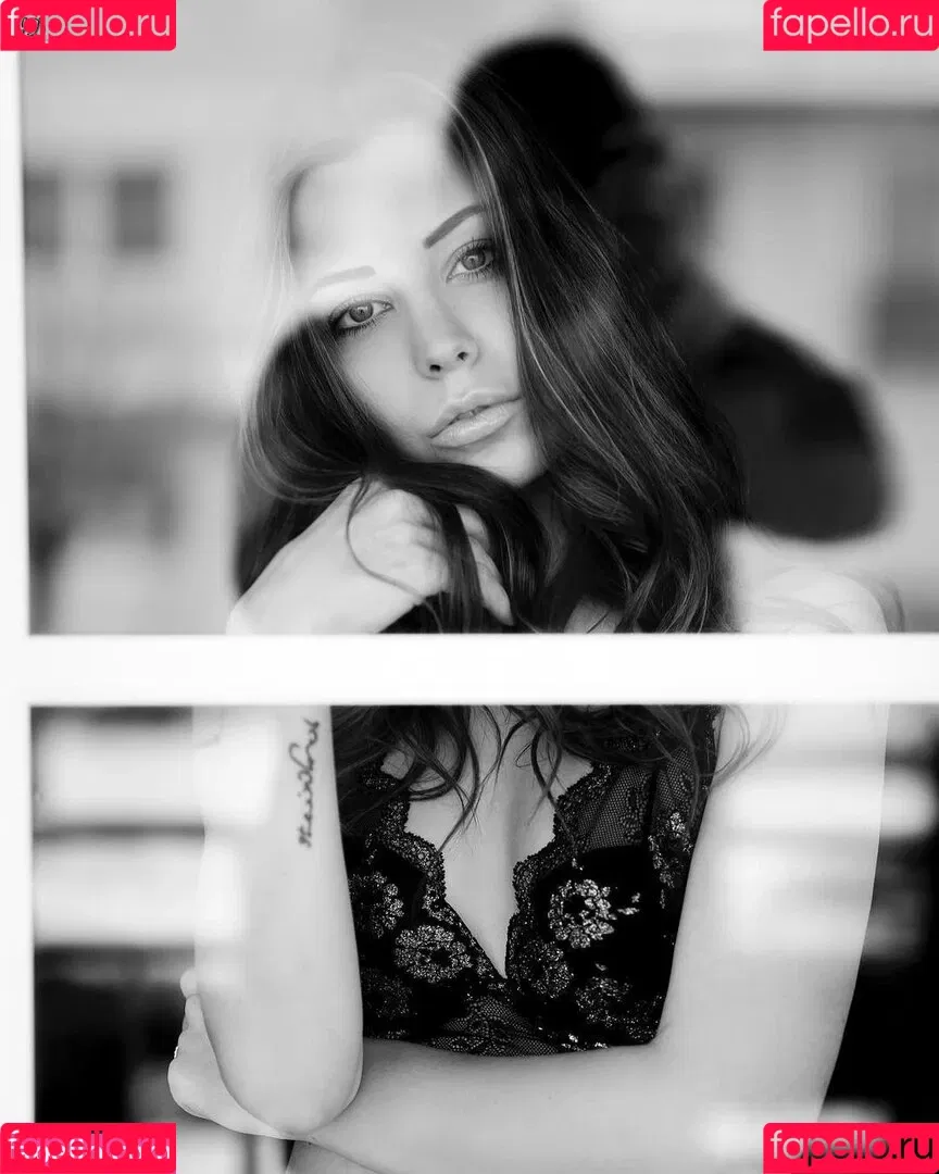 Katharina M. Onlyfans Photo Gallery 