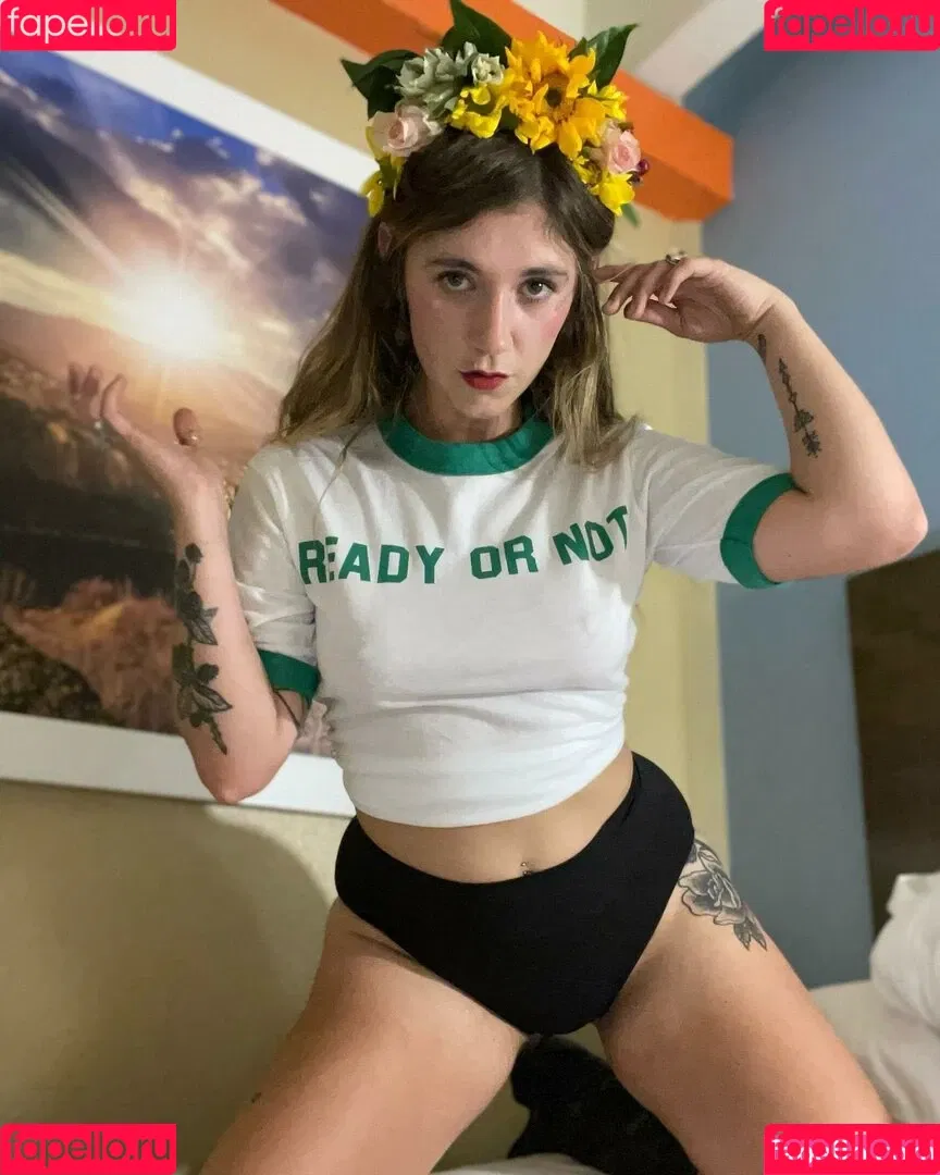Sierra Ferrell Onlyfans Photo Gallery 