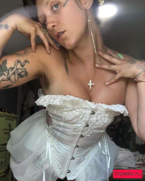 Sierra Ferrell Nude Onlyfans Photo 49
