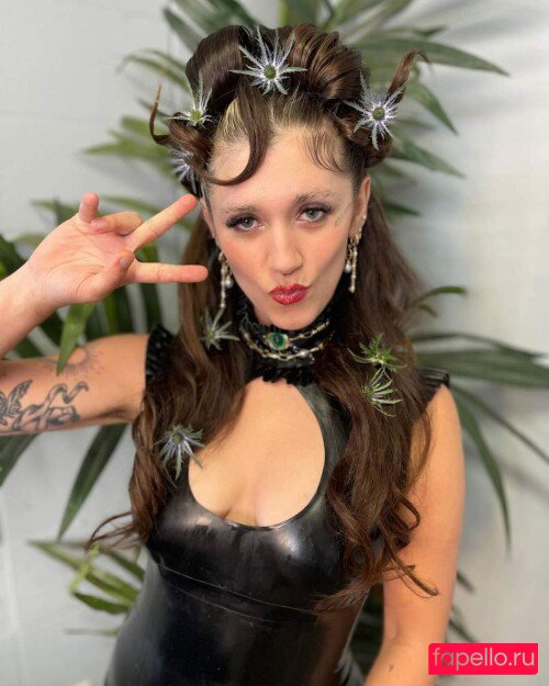 Sierra Ferrell Nude Onlyfans Photo 31